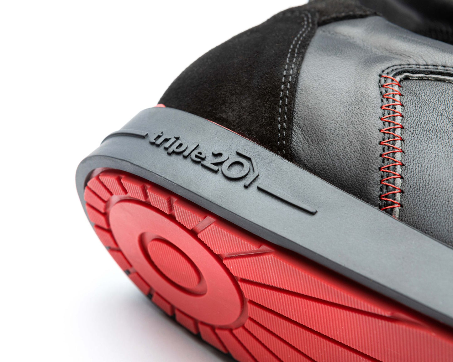Triple20 Dartschuhe Vollleder schwarz-rot