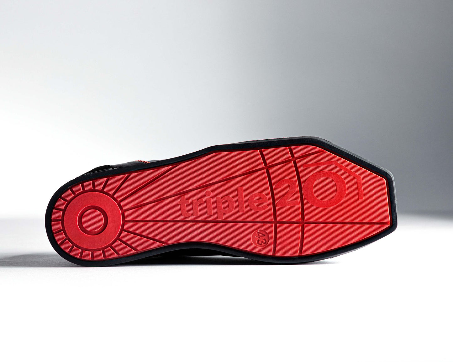 Triple20 Dartschuhe Vollleder schwarz-rot